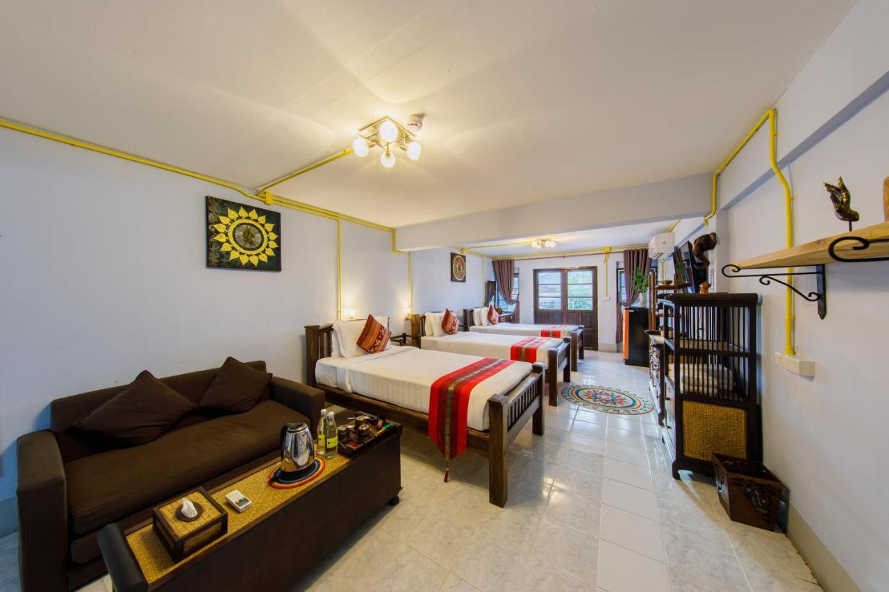 Mesa Guesthouse Chiang Mai Bagian luar foto
