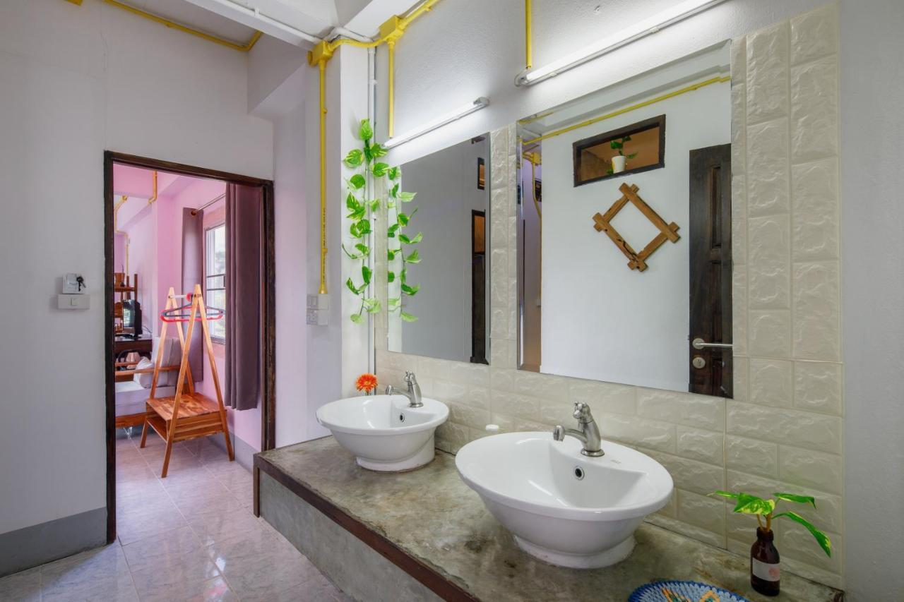 Mesa Guesthouse Chiang Mai Bagian luar foto