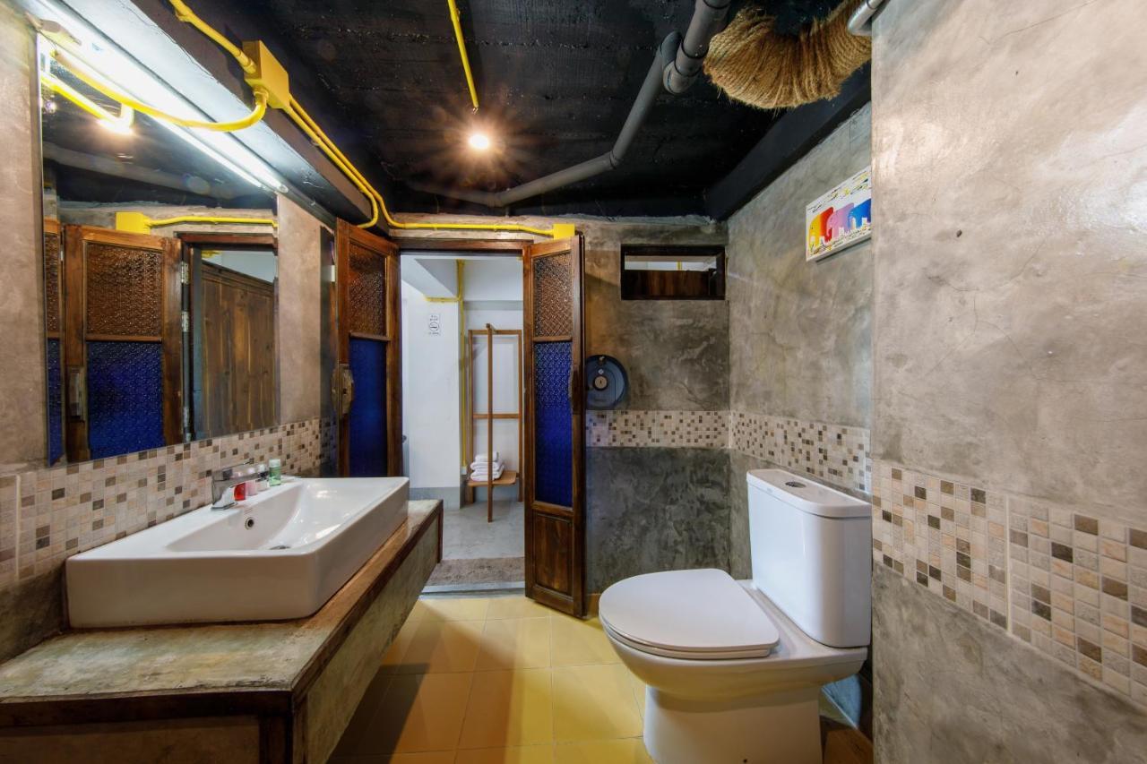 Mesa Guesthouse Chiang Mai Bagian luar foto