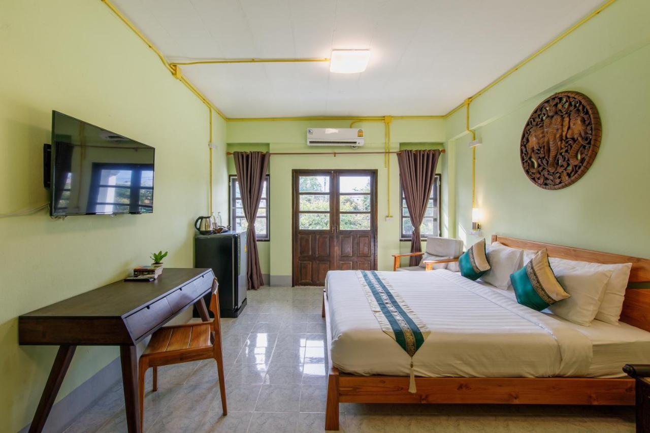 Mesa Guesthouse Chiang Mai Bagian luar foto